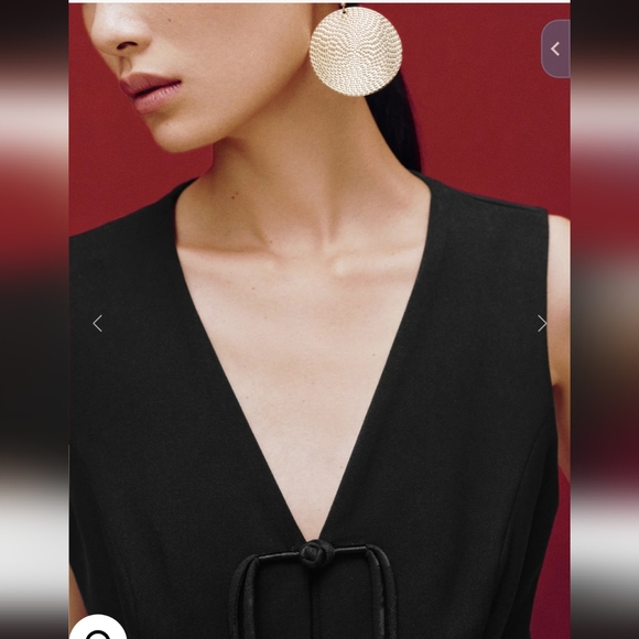 Skater V-Neck Glamor Vest - XS - Picture 6 of 6